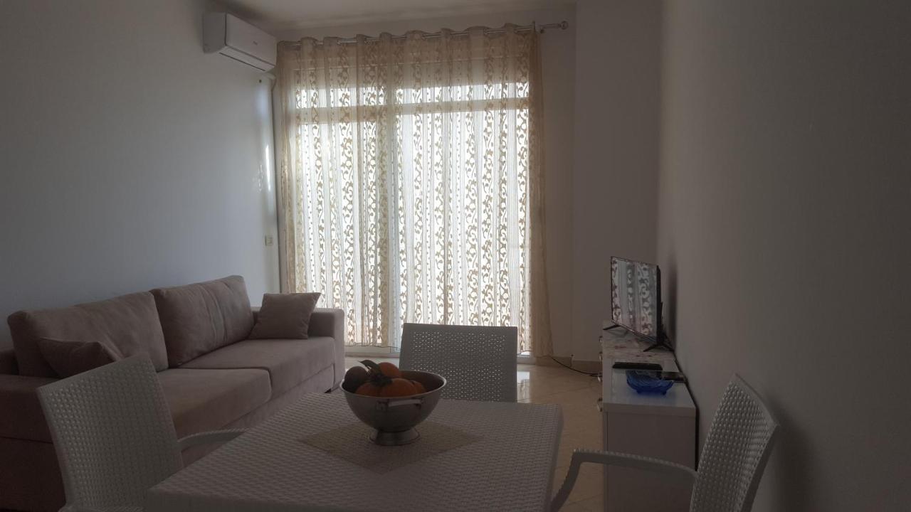 Casa Fronte Mare Apartamento Vlorë Exterior foto