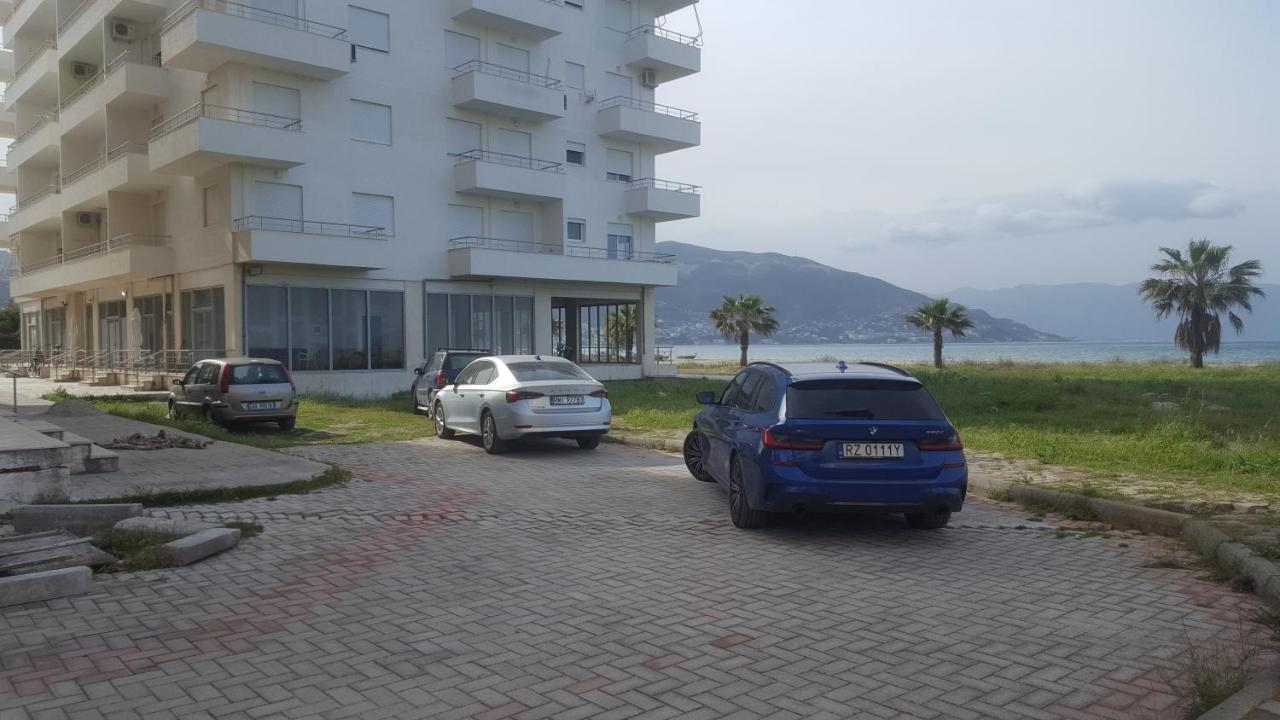 Casa Fronte Mare Apartamento Vlorë Exterior foto